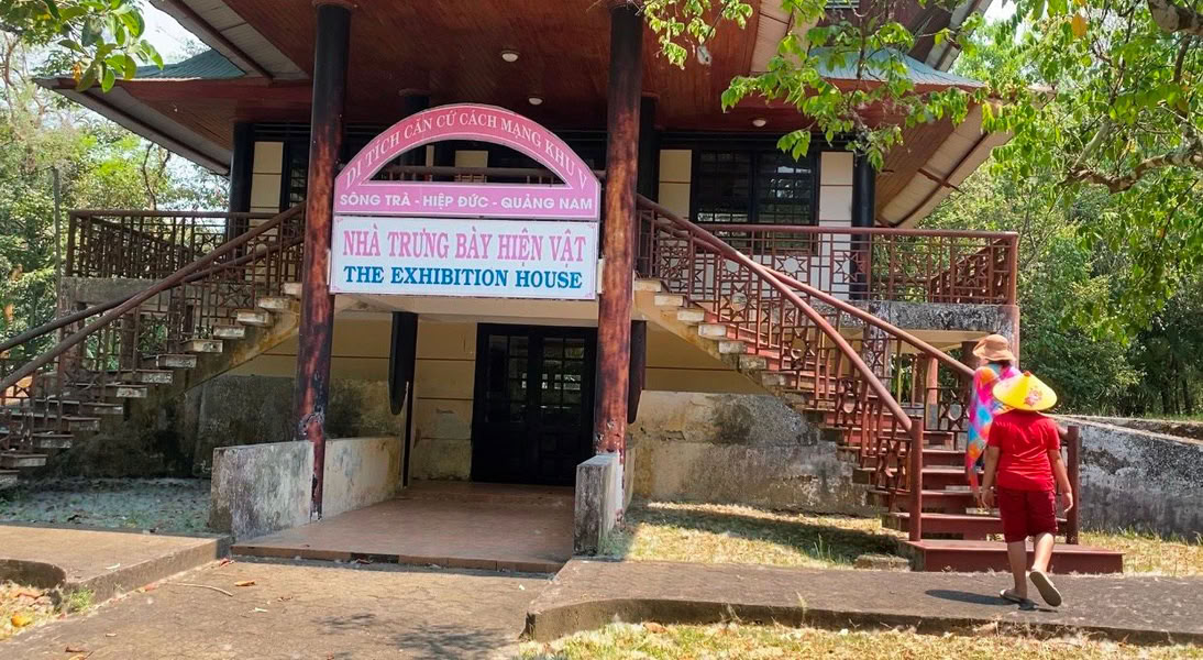 Bảo tàng khu Ủy khu V 1